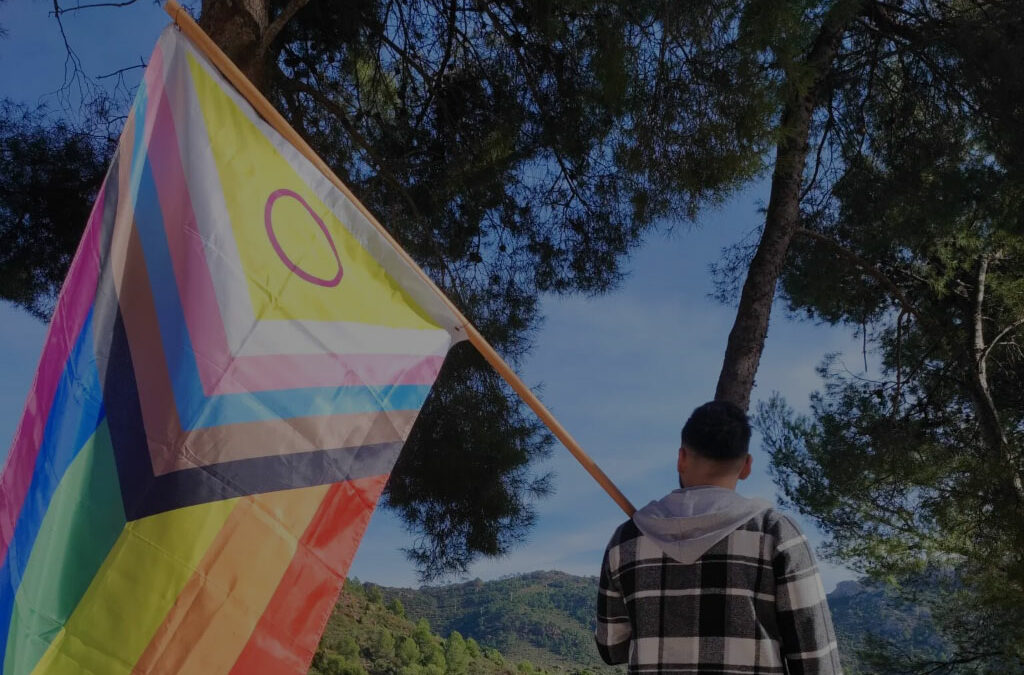 ¡City breaks LGBTIQ+ en la montaña de Benicàssim! 🏳️‍🌈
